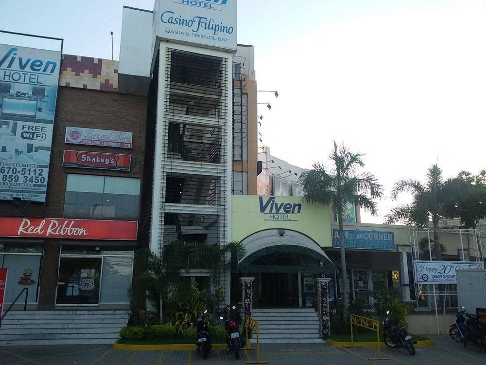 Viven Hotel Laoag Exterior photo